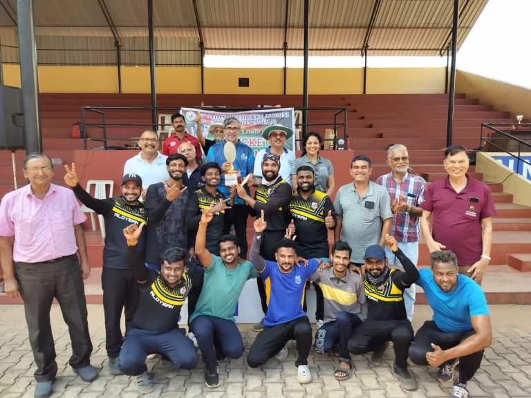 8b9f2a8b-6db5-432f-ac2e-2690fbb525bc