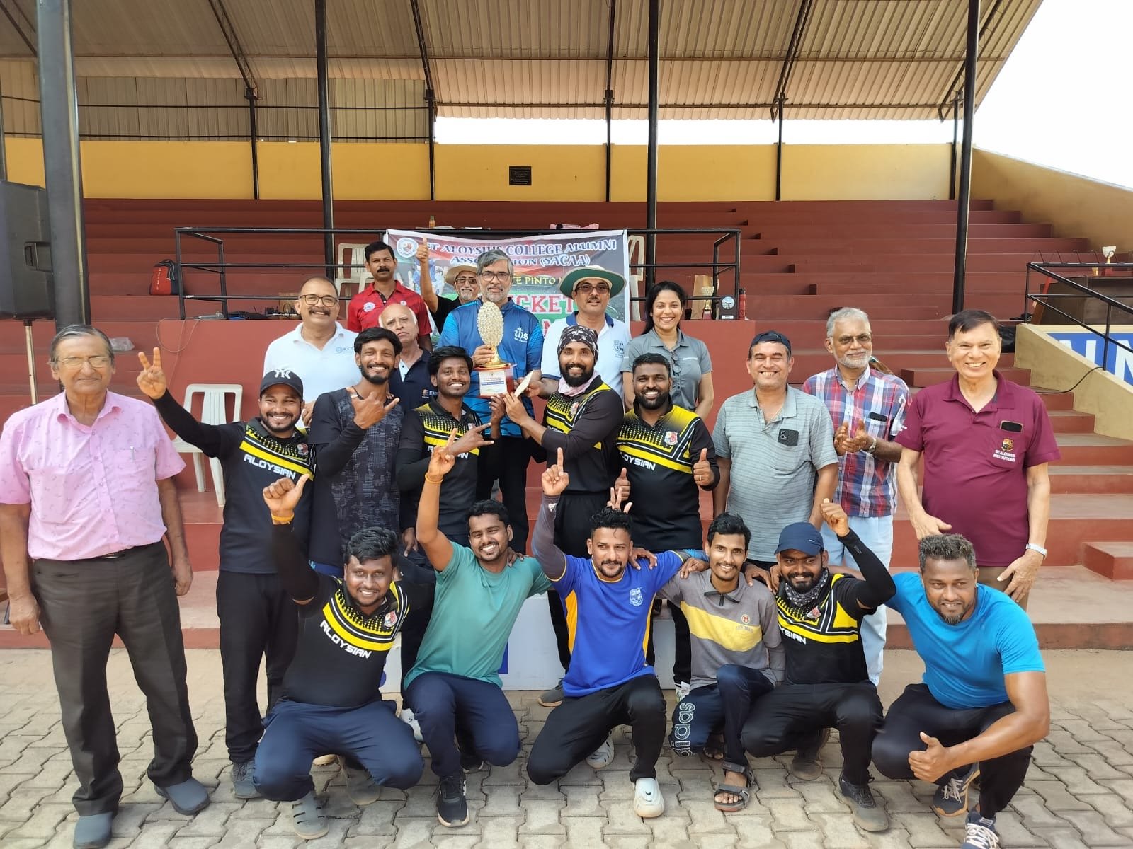 8b9f2a8b-6db5-432f-ac2e-2690fbb525bc