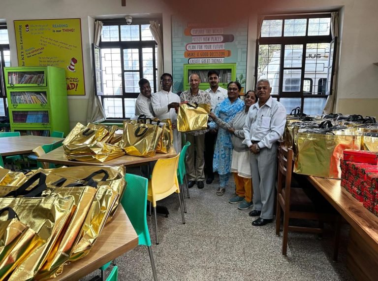 Vincentian Old Boys Association (VOBA) Pune Distributes Christmas Gift Hampers